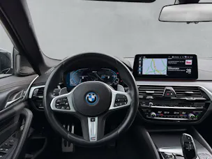 BMW 530e M Sport xDrive Touring G31 (CH) AHK  📍