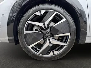 Peugeot 208 1.2 Hybrid 145 GT