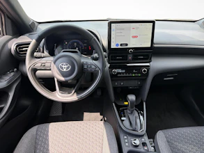 https://vehicle.imgix.net/4225760/535cd123-259f-418e-8c1a-157b3db6a135.jpg