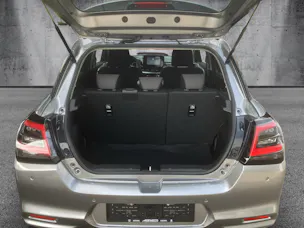 Suzuki Swift 1.2 Sakura Top Hybrid