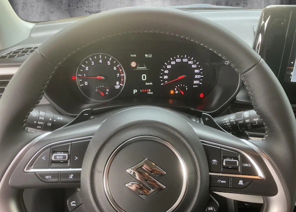 immagine del veicolo 7 immagine del veicolo 7