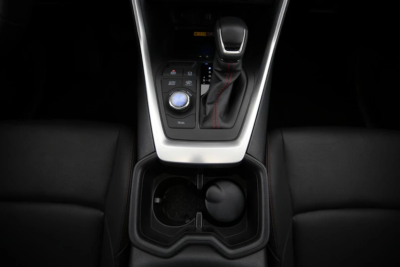 Fahrzeugbild TOYOTA RAV-4