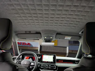 Renault R4 E-Tech Comfort Range iconic