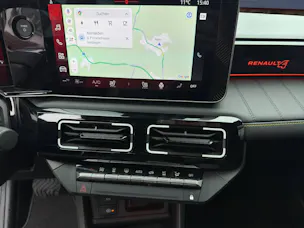 Renault R4 E-Tech Comfort Range iconic