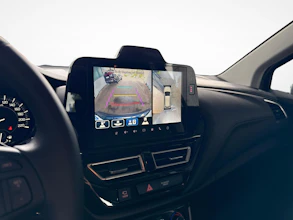 https://vehicle.imgix.net/4225827/2120e9fe-09cc-4caa-991f-1e0995f301d4.jpg