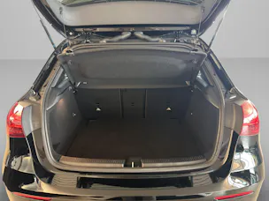 Mercedes-Benz A 200 d AMG Line