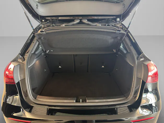 Mercedes-Benz A 200 d AMG Line