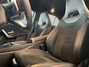 Mercedes-Benz A 200 d AMG Line