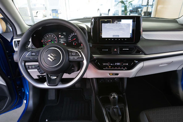 Fahrzeugbild 9 Fahrzeugbild 9