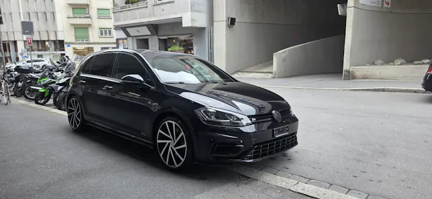 VW Golf VII 2.0 TSI R DSG 4motion