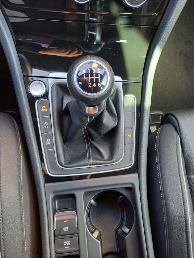 VW Golf VII 2.0 TSI R 310 4motion