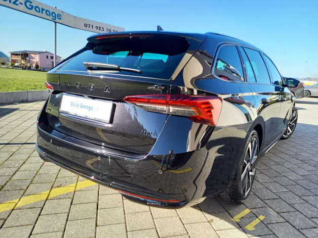 Škoda Octavia Combi 2.0 TSI SportLine 4x4 DSG