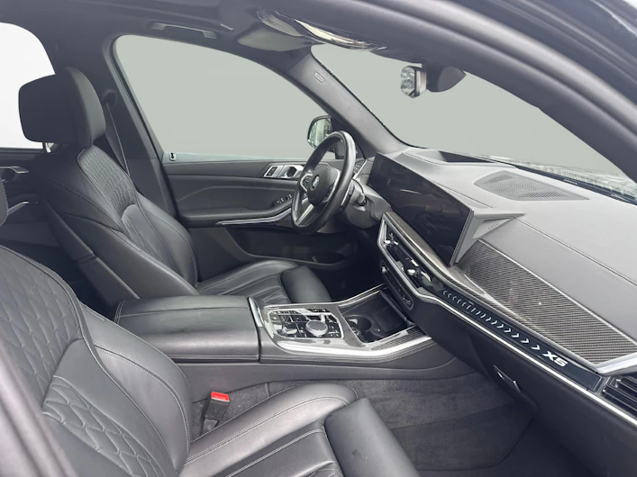 immagine del veicolo BMW X5