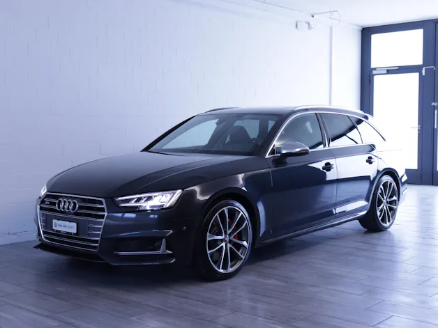 Audi S4 Avant 3.0 V6 TFSI quattro S-Tronic