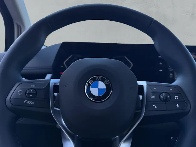 BMW 223i Active Tourer U06 (CH) π