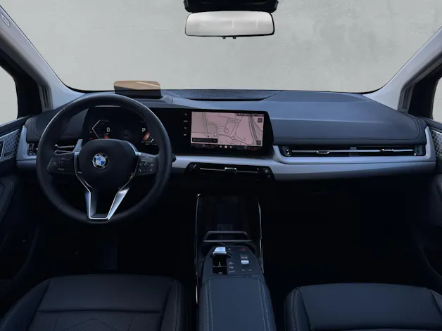 BMW 223i Active Tourer U06 (CH) π