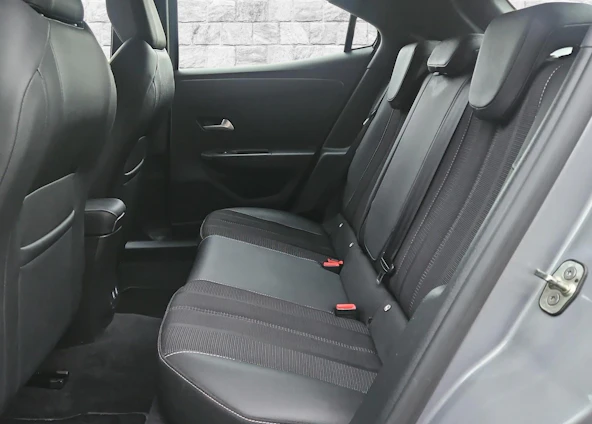 Fahrzeugbild 7 Fahrzeugbild 7