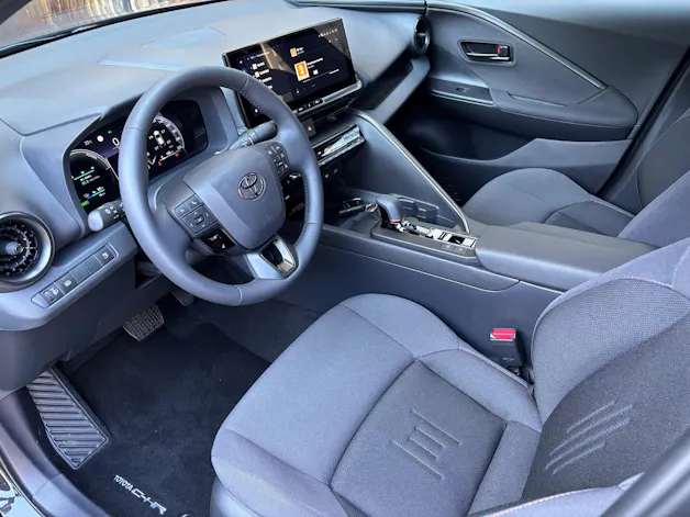 Toyota C-HR 2.0 PHEV Swiss Edition