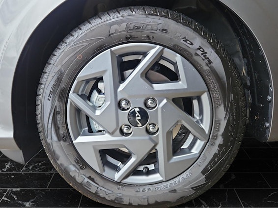 image du véhicule 10 image du véhicule 10