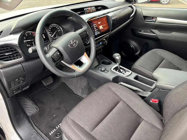 Toyota Hilux Double Cab.-Pick-up 2.8 D-4D MHEV 204 Style