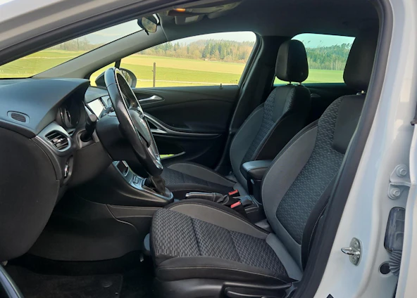 Fahrzeugbild 6 Fahrzeugbild 6