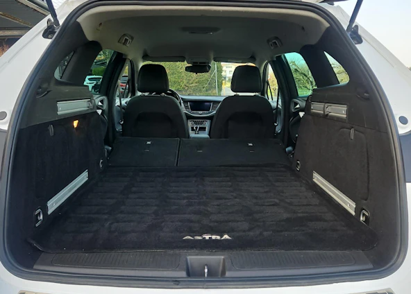 Fahrzeugbild 9 Fahrzeugbild 9