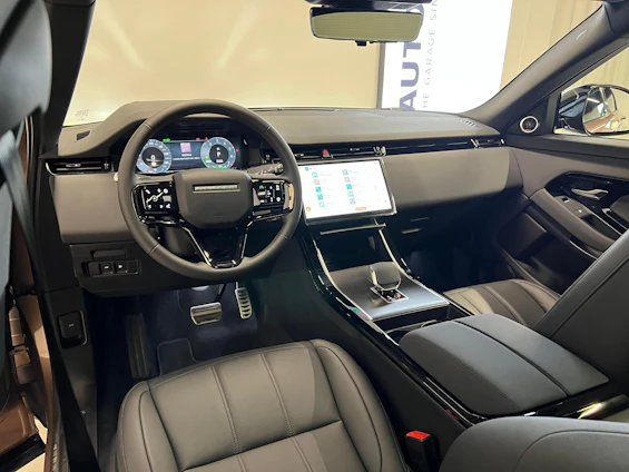 Vehicle image 2 Vehicle image 2