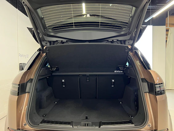 Vehicle image 11 Vehicle image 11