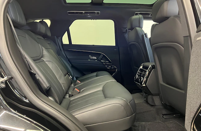 Vehicle image 6 Vehicle image 6