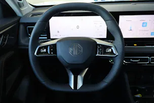 MG HS 1.5 Hybrid Luxury