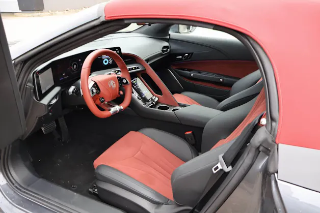 MG Cyberster 77kWh Stoffdach Rot 4WD