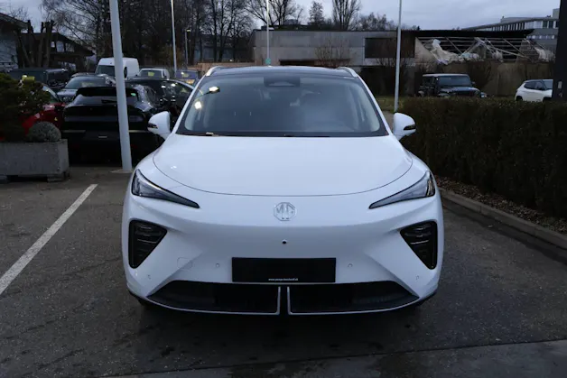 MG S6 EV 77 kWh Luxury 4WD