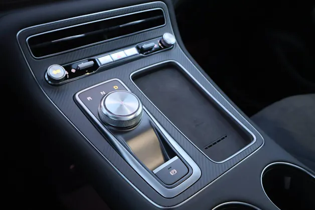MG S6 EV 77 kWh Luxury 4WD
