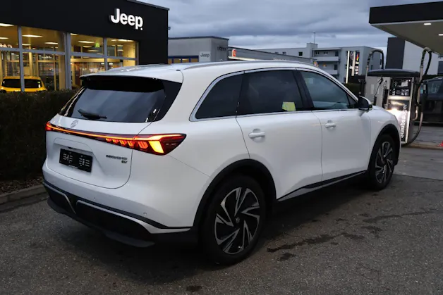 MG S6 EV 77 kWh Luxury 4WD