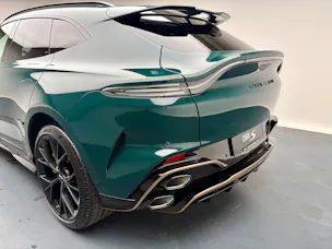 Aston Martin DBX S 4.0 V8 Bi-Turbo (Q - Bronze Styling Pack)
