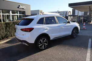 MG ZS 1.5 Hybrid+ Luxury