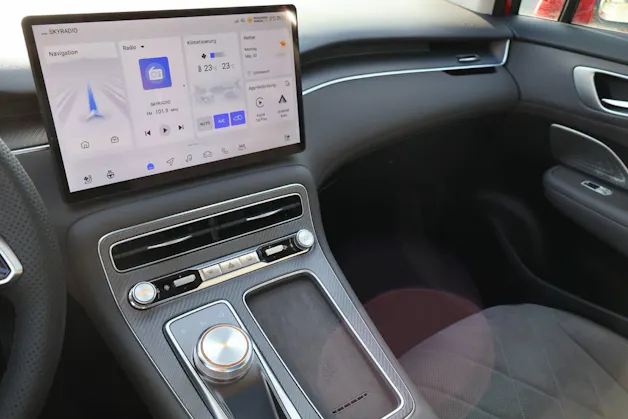 MG S6 EV 77 kWh Luxury 4WD