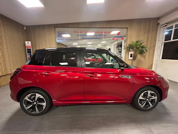 immagine del veicolo [object Object] [object Object]