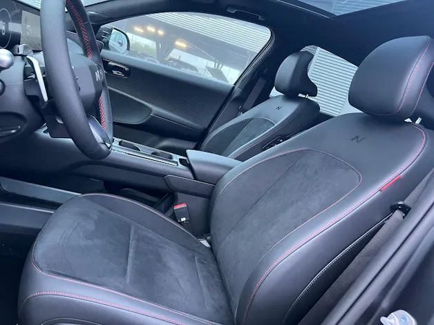 Hyundai Ioniq 6 4WD N-Line