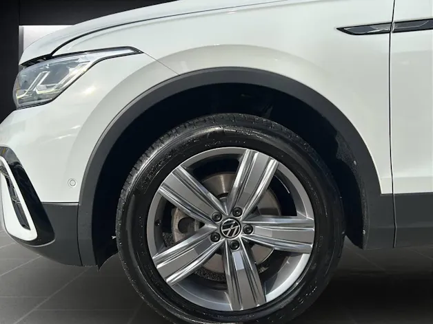 VW Tiguan Allspace 2.0 TDI SCR Elegance 4Motion DSG