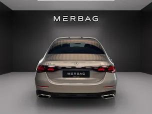 Mercedes-Benz E 220 d 4Matic