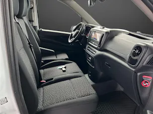 Mercedes-Benz Vito 114 KA PRO 3200mm L 9G-Tronic 4M WORKER