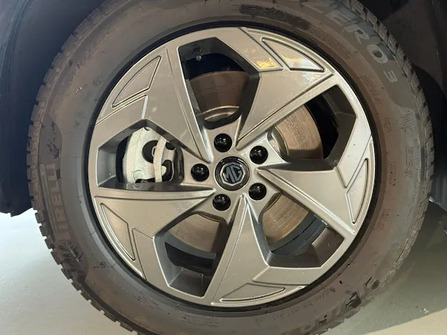 MG HS 1.5 T PHEV Luxury