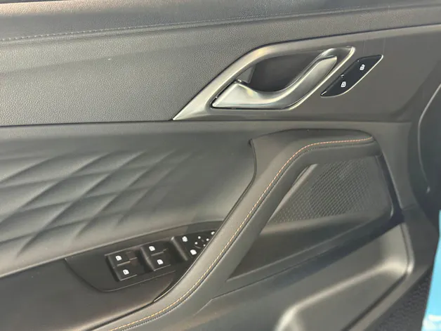 MG HS 1.5 T PHEV Luxury