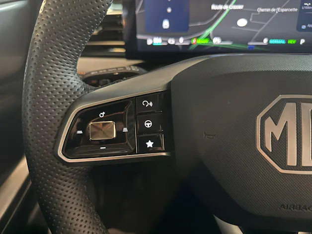 MG HS 1.5 T PHEV Luxury