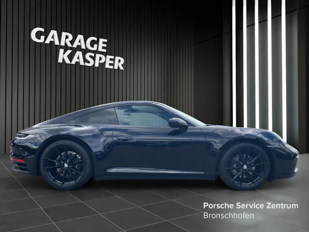 Porsche 911 Carrera 4