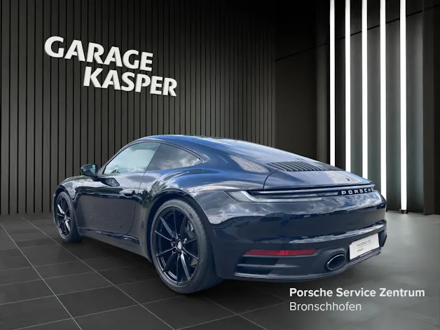 Porsche 911 Carrera 4