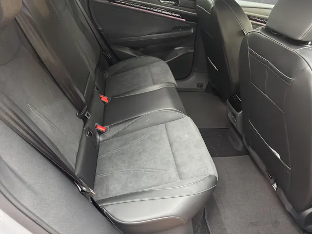 VW ID.7 Tourer Pro 77 kWh United