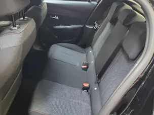 Peugeot 208 1.2 MHEV Style