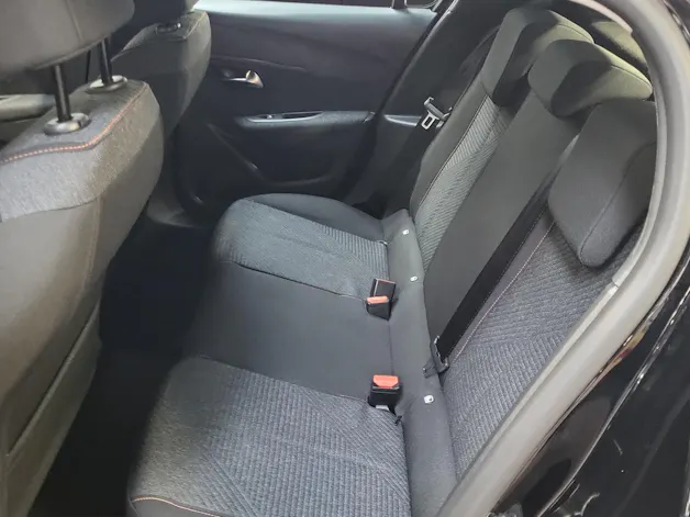 Peugeot 208 1.2 MHEV Style